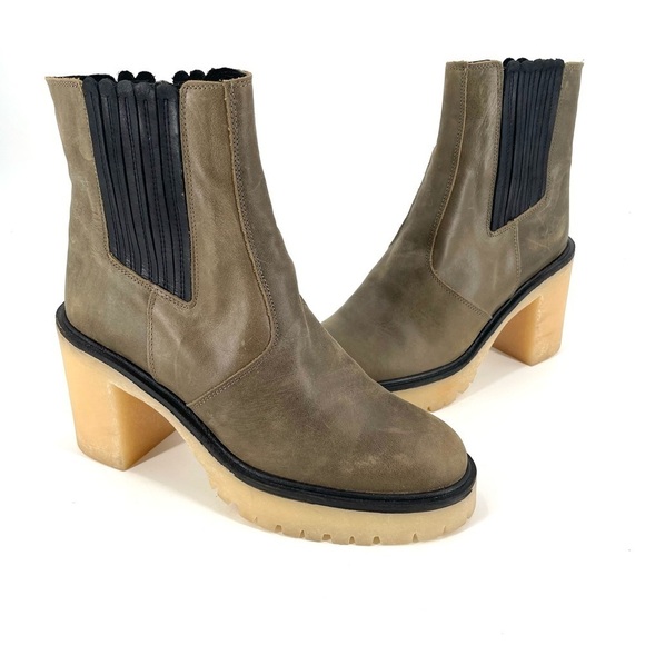 FREE PEOPLE James Chelsea Leather Slip On Side Zip Platform Lug Sole Ankle Boot - Picture 1 of 10